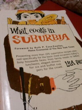 Vtg What Cooks in Suburbia Lila Peral first edition VGUC 1961 great book